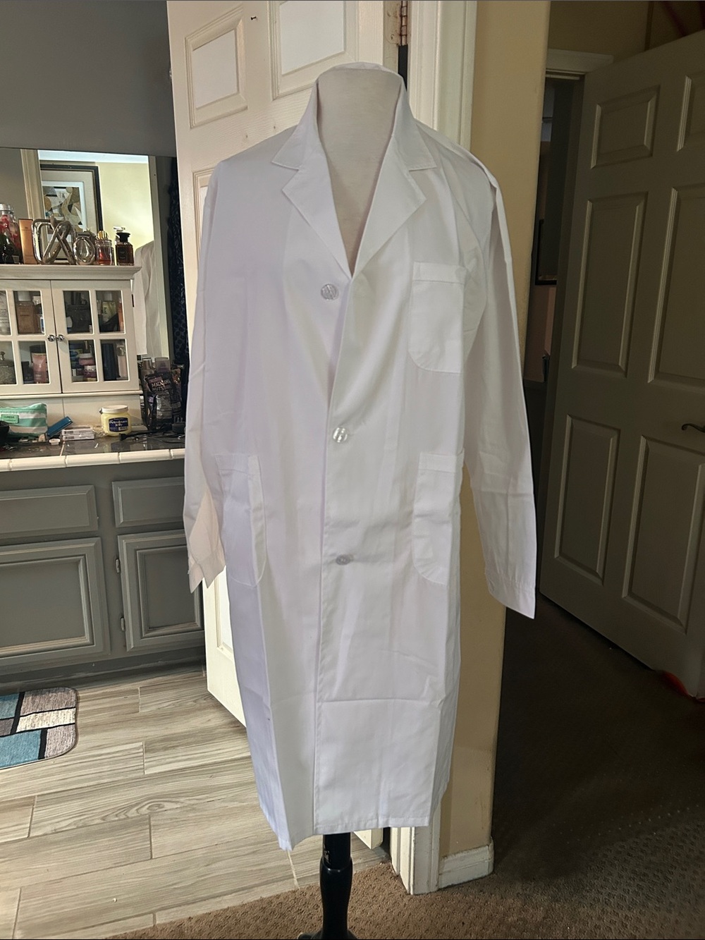 Men's White Doctor / Lab Coat Jacket